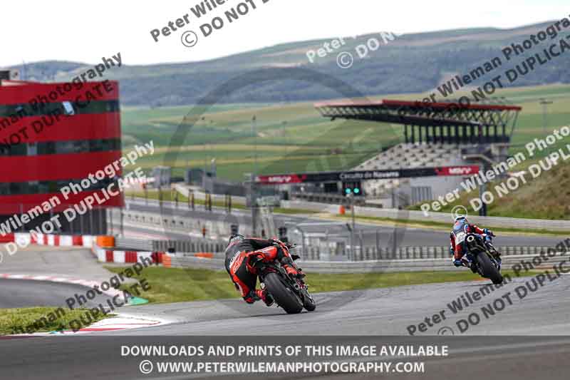 cadwell no limits trackday;cadwell park;cadwell park photographs;cadwell trackday photographs;enduro digital images;event digital images;eventdigitalimages;navarra;no limits trackdays;peter wileman photography;racing digital images;trackday digital images;trackday photos